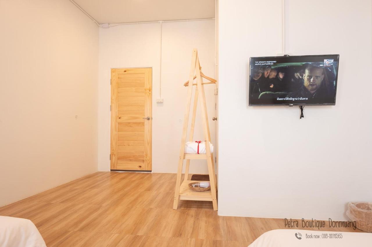 Apartamento Petra Boutique Donmuang Bangkok Exterior foto