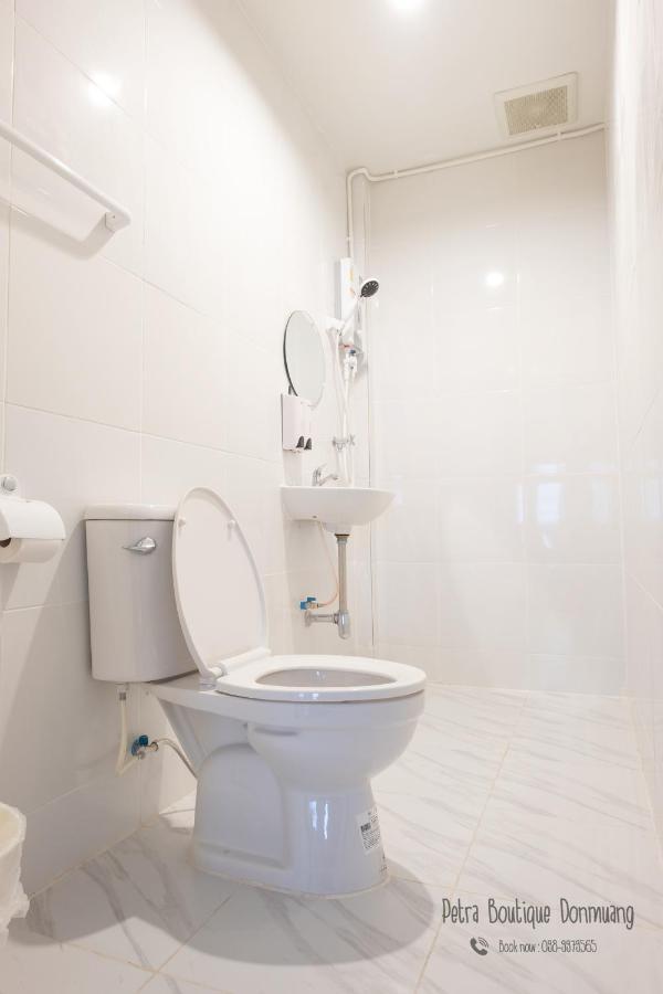 Apartamento Petra Boutique Donmuang Bangkok Exterior foto